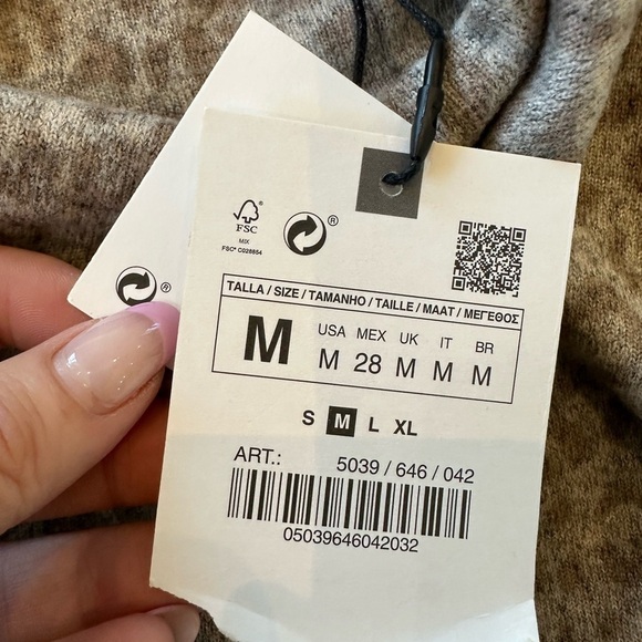 NWT Zara Leopard Print Soft Touch Turtleneck Sweater - Picture 11 of 11